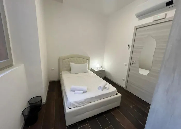 Bergamo Suite Rooms בית הארחה *